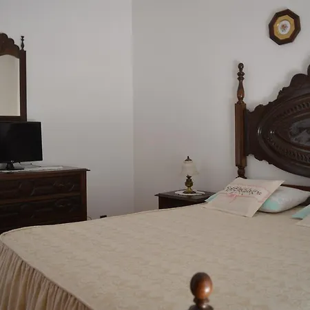 Holidays 71 Guest house Nazare